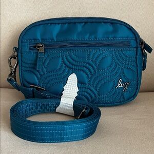 EUC Lug Super Coupe Convertible Crossbody Bag in Ocean Blue 🌊